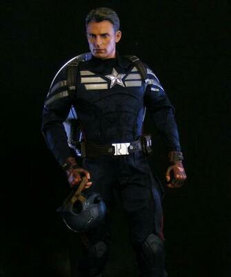 Hot Toys Steve Rogers By Maulsballs