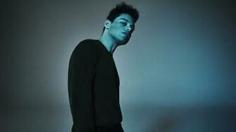 Rami Malek Wallpaper HD Background Image Pics Photos