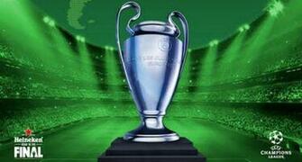 La Uefa Champions League Presentado Por Heineken Babes HD Wallpaper
