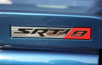 Srt8 Logo