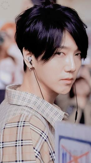 Wallpaper K Yesung Saved Re Or Like Fantaken Owner
