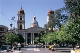 La Remodelaci N De Plaza Independencia Costar Cerca