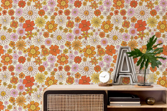 70s Floral Wallpaper