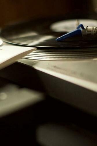 Old Recording Machine Simply Beautiful iPhone Wallpaper
