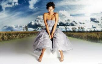 Halle Berry Desktop Wallpaper In Widescreen HD