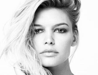 Kelly Rohrbach Wallpaper Image Photos Pictures Background