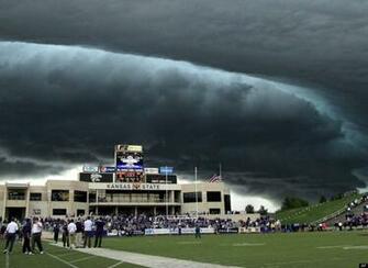Kansas State Ucf Game Hit By Extreme Weather Stunning Photos