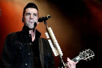 Theory Of A Deadman Lead Singer S
