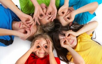 Cute Kids Play Wallpaper HD