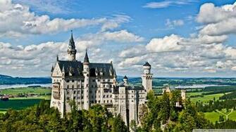 Castle Neuschwanstein As Seen From Marienbrucke Wallpaper