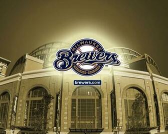 Milwaukee Brewers Wallpaper Ballpark
