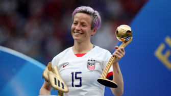 Leslie Jones Calls Out Ageist Coverage Of Megan Rapinoe During