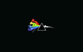 Eevee Trough A Triangle Wallpaper