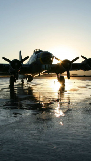 Airplane iPhone Wallpaper
