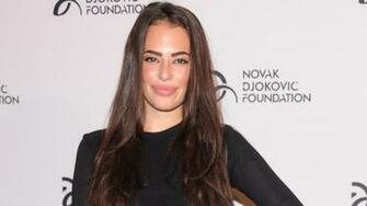 Chloe Bridges HD Wallpaper