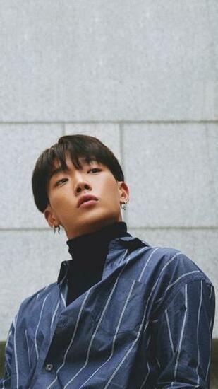 On Ikon Bobby Yunhyeong