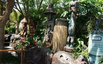 Enchanted Tiki Room Wallpaper