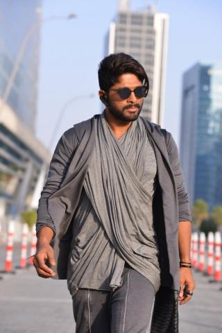 Allu Arjun S Unseen Stills From Dj Movie Updates