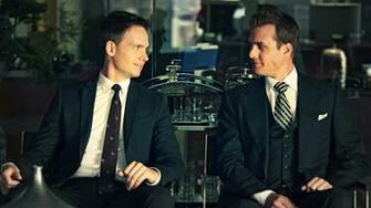 Suits Wallpaper