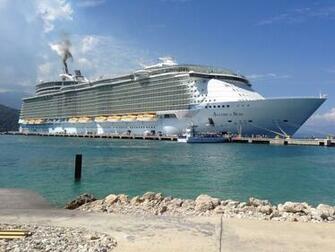 File Allure Of The Seas Dockside In Labadee Haiti Jpg Wikimedia