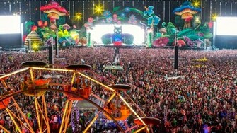Tomorrowland Laser Show HD Wallpaper