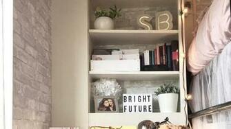Removable Wallpaper Tips For Dorm Decorating Teen Vogue