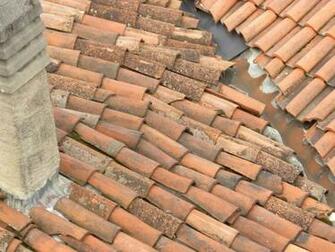 Brown Roof Image