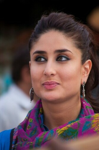 Kareena Kapoor Beautiful HD Wallpaper