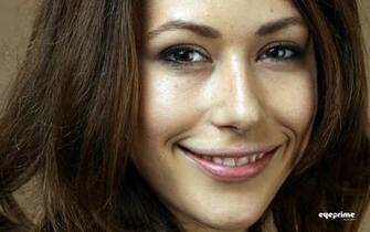 Amanda Crew Wallpaper
