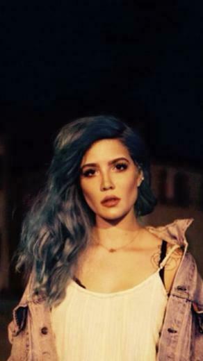 Halsey Lockscreens