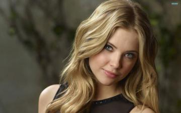 Ashley Benson Wallpaper