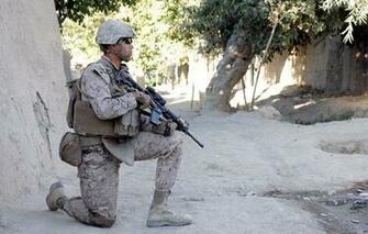 United States Marine Corps Soldiers Weapons Wallpaper Photos