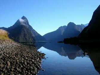 Milford Sound Wallpaper