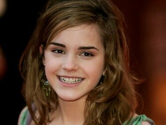 Hollywood Emma Watson HD New Nice Wallpaper