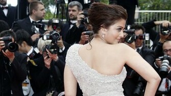 Aishwarya Rai Paparazzi Wallpaper Hq