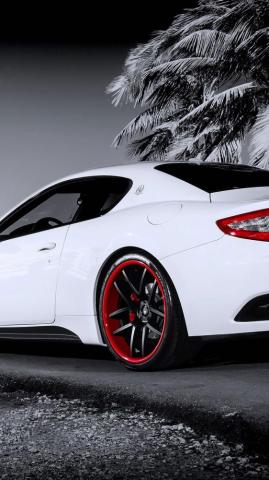 Car Wallpaper For iPhone HD
