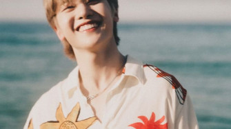 Matthew At The Beach Wallpaper