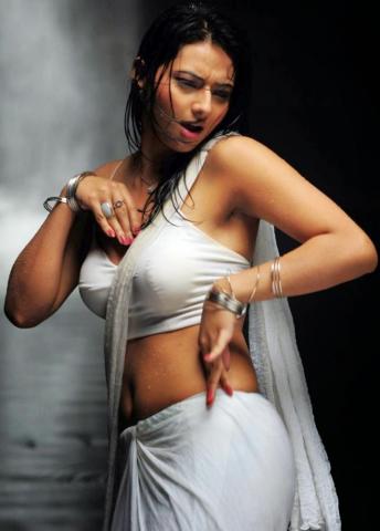Cap Isha Chawla Hot Navel Show Photos