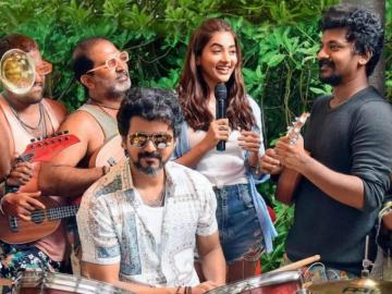 Aparna Das Shares Another Bts Picture From Vijay S Beast Tamil