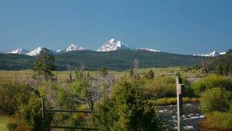 Related To Montana Elk Hunting Ranch