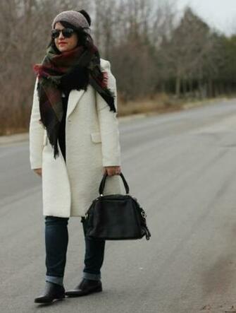 Wallpaper Zara Plaid Scarf Black