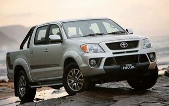 Toyota Trd Hilux 4000s Wallpaper