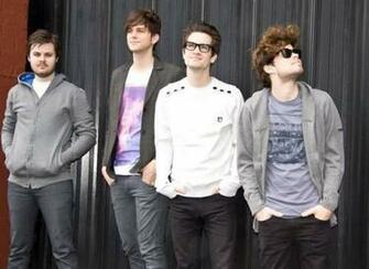 Panic At The Disco Perform Set Without Brendon Urie