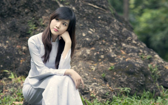Asian Women Wallpaper