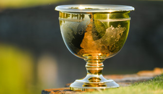 Best Trophies In Golf Wallpaper