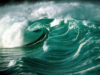 Tsunami Wallpaper