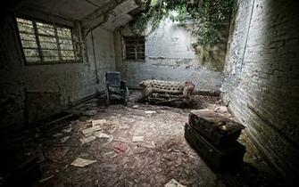 Go Back Pix For Big Old Broken House