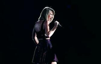 Wallpaper Taylor Swift Concert World Tour