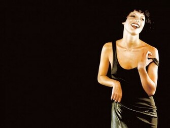 Milla Jovovich Wallpaper Popular Pictures