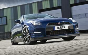 Nissan Gt R Widescreen Wallpaper